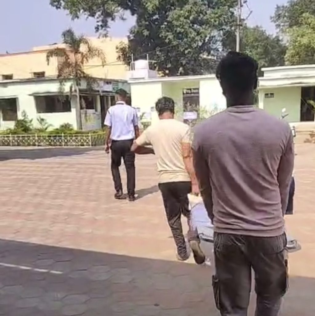 Screenshot_20251111_193948_WhatsApp